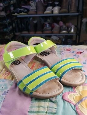 Livie & Luca Lime and Blue Patent Leather Adjustable Sandals HTF Size 2Y "Taffy"